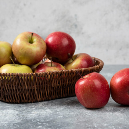 Tamu Tamu Apples